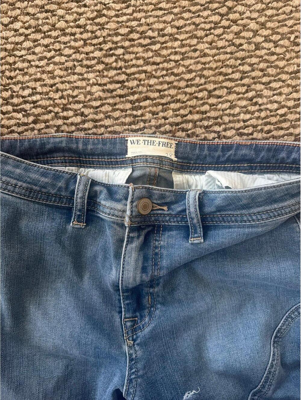 We The Free Twirl On Mid-Rise Crop Flare Jeans - Morning Blue - 28 - Picture 6 of 10